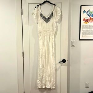 Never been worn flowy boho dress